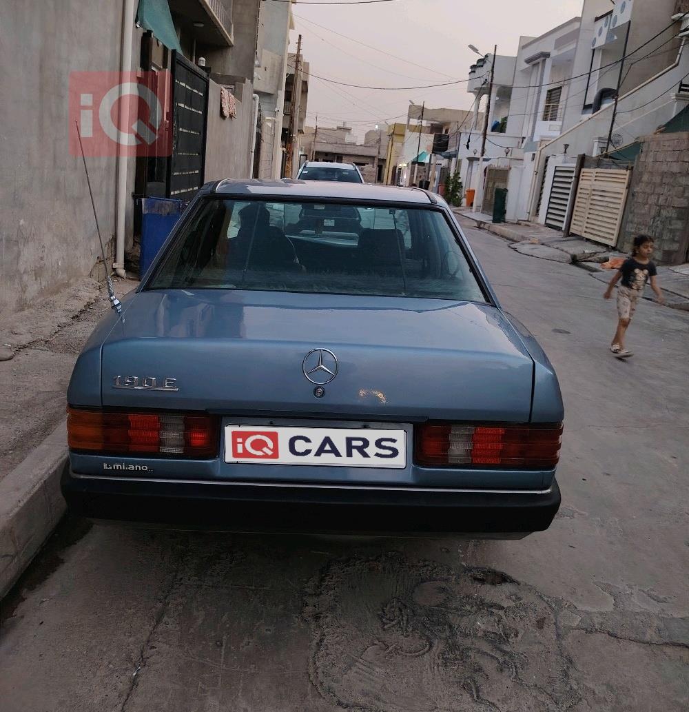 مرسيدس بنز E-Class